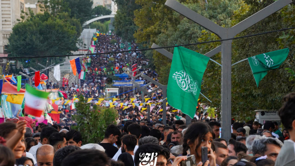 سنندج؛ میزبان جشن به‌یادماندنی امت احمد(ص)؛ پیوند دل‌ها به برکت رسول خدا