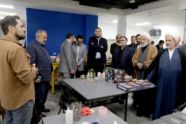 اعضای کمیسیون فرهنگی مجلس از مجموعه کارستان بهارستان بازدید کردند