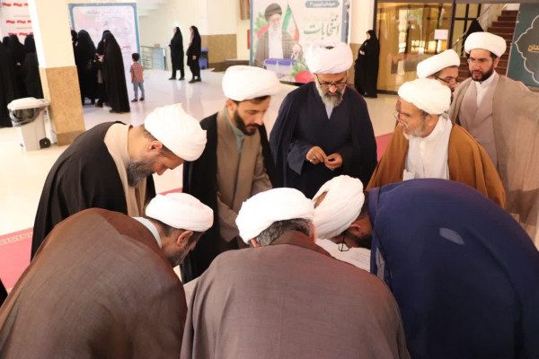 میدان تبیین2