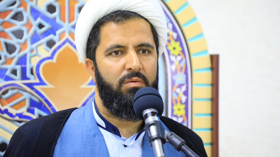 دانش‌آموزان با آگاهی جهت مقابله با استکبار جهانی قدم بردارند