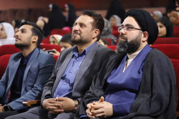 جشن بزرگ «بهترین مادر دنیا» در آبادان برگزار شد