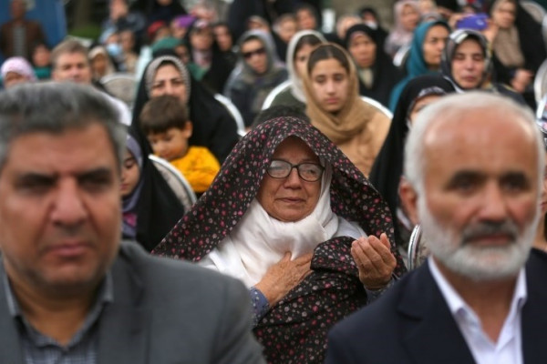مراسم اهتزاز پرچم رضوی بر فراز همدان