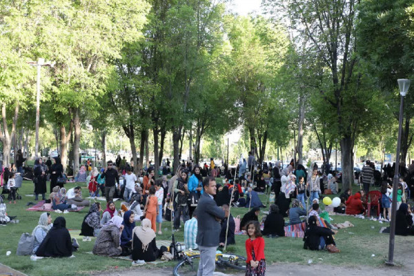 جشن خانوادگی دهه کرامت در شهرکرد