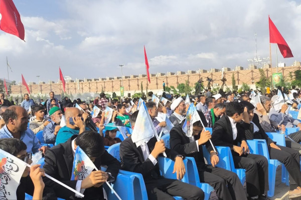 برگزاری محفل قرآنی خادم الرضا (ع) یادبود شهدای خدمت