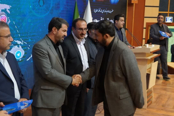 ششمین سال درخشش روابط عمومی و مرکز رسانه سپهر اداره کل تبلیغات همدان بعنوان رتبه برتر استان