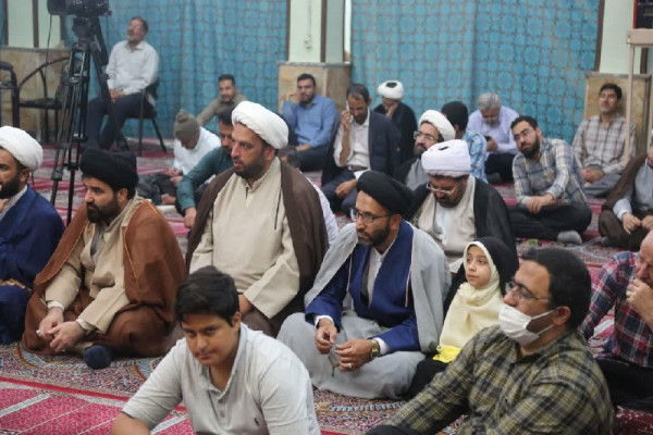 جلسه هفتگی اخلاق در شهرکرد