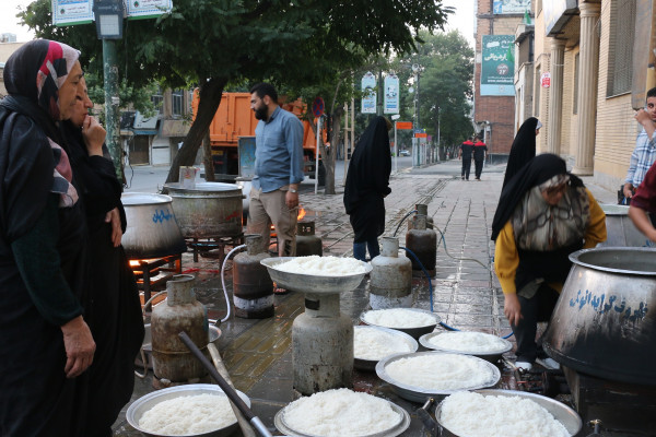 ۱۱۰ دیگ نذری در سنندج؛ تجلی عشق مردمی به امیرالمومنین(ع)