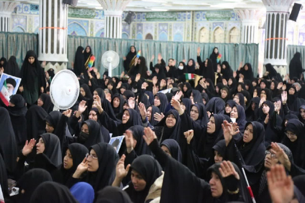 اجتماع «زینبیون» بانوان شهرکردی
