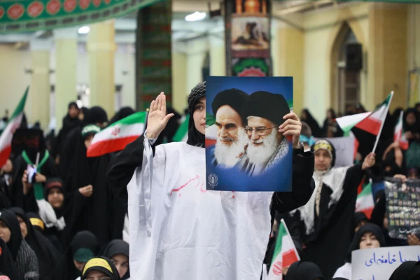 اجتماع بزرگ بانوان زینبی امروز در دیار الوند برگزار شد