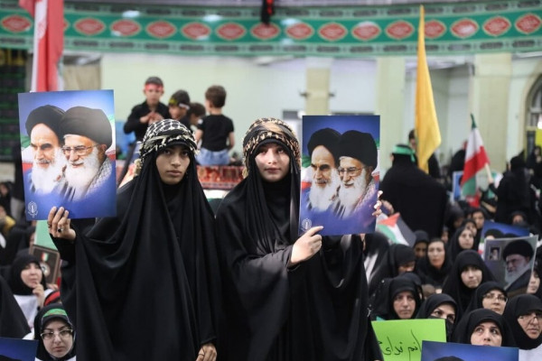 اجتماع بزرگ بانوان زینبی امروز در دیار الوند برگزار شد