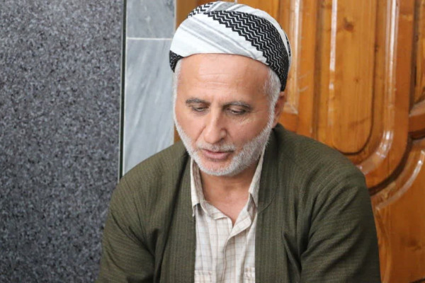 دیدار معاونان فرهنگی با ماموستا ملا رسول ابوالمحمدی در سقز