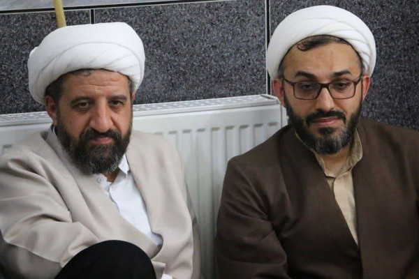 دیدار معاونان فرهنگی با ماموستا ملا رسول ابوالمحمدی در سقز