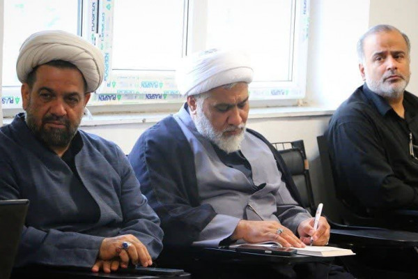 نشست آموزشی معاونان فرهنگی در مریوان