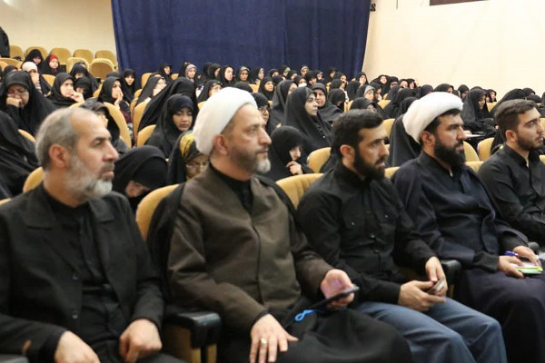 نشست تبیینی «مدیریت حضرت آقا در جنگ ۱۲ روزه» در گرگان برگزار شد