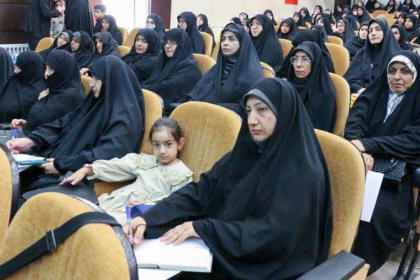 نشست تبیینی «مدیریت حضرت آقا در جنگ ۱۲ روزه» در گرگان برگزار شد