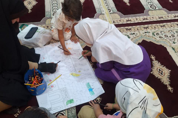 برپایی ایستگاه نقاشی هفته وحدت در شهرستان بدره