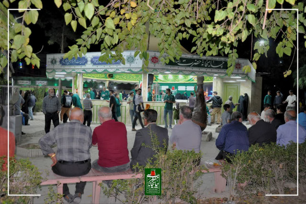 چایخانه حضرت رضا(ع)میزبان مدافعان سلامت شد