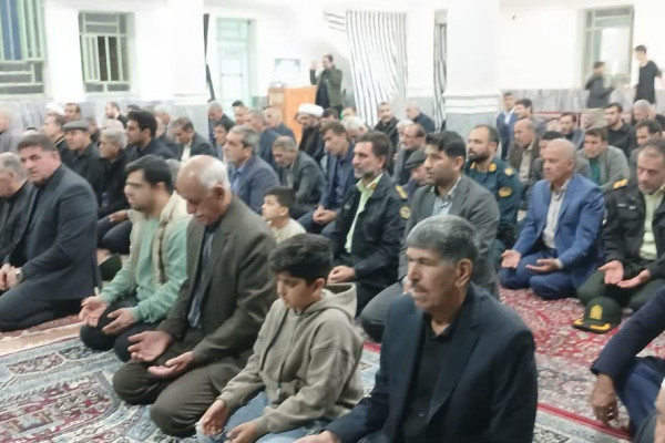 برگزاری مراسم شهادت حضرت فاطمه زهرا ( س) در مسجد فاطمه زهرا ( س) شهرستان دره‌شهر