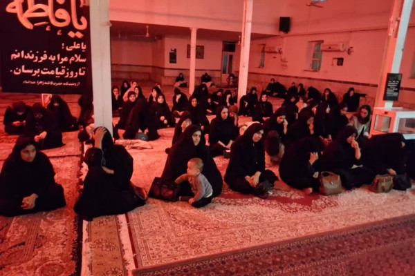 حضور بانوان مهرانی در مراسم عزاداری فاطمیه دوم؛