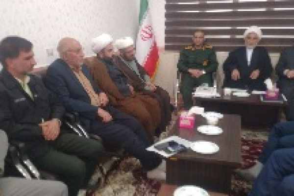 برگزاری جلسه برنامه ریزی میلاد کوثر در شهرستان دره‌شهر