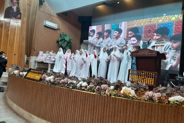 مراسم  جشن بزرگ  یلدای مهربانی در شهرستان صحنه