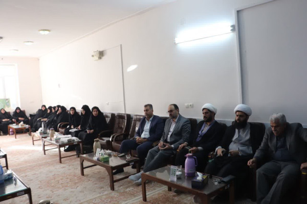 تقدیر از عوامل اعتکاف در مهران