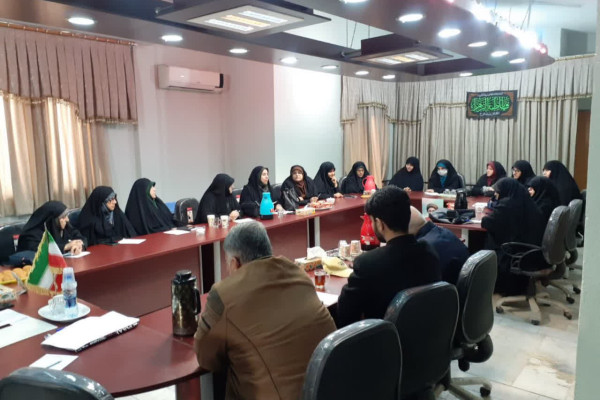 نشست هم‌اندیشی و تبیین طرح ملی «زندگی با آیه‌ها»شهرستان رودبار برگزار گردید