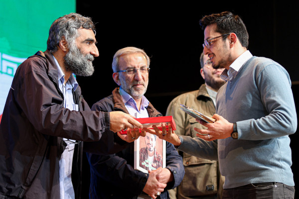 اختتامیه مسابقه عکس زندگی در جنگ