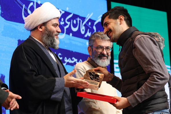 اختتامیه مسابقه عکس زندگی در جنگ