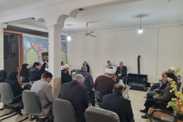 احکام مسئولین کانون مداحان، هیئات مذهبی برادران و خواهران شهرستان بدره اهداء شد