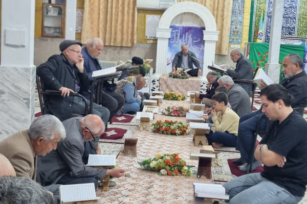 برگزاری محفل جزءخوانی قرآن کریم در مسجدجامع شهر بدره