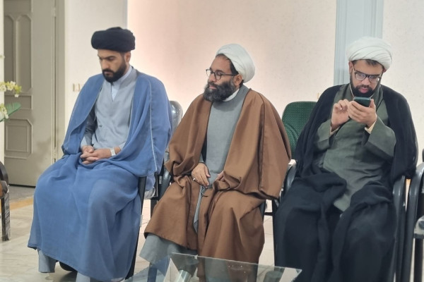 برگزاری گردهمایی مبلغین و روحانیون شهرستان بدره در ماه مبارک رمضان