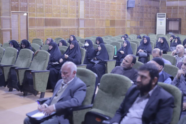 همایش ستایشگران با محوریت نهضت ملی زندگی با آیه‌ها برگزار شد