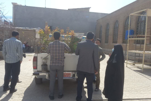 پویش کاشت نهال ویژه سفیران قرآنی نهضت زندگی با آیه ها در شهرستان بدره