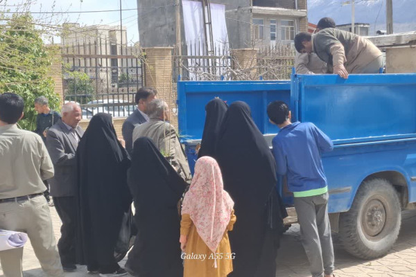 پویش کاشت نهال ویژه سفیران قرآنی نهضت زندگی با آیه ها در شهرستان بدره