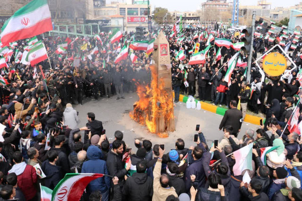 خروش عاشقان قدس در میدان 15 خرداد