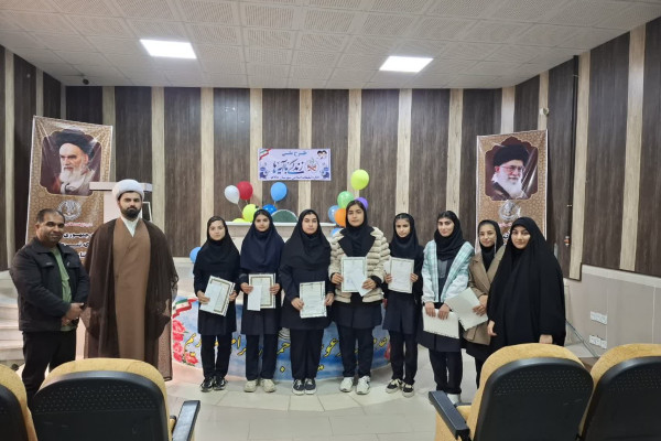 تجلیل از سفیران دانش‌آموز «زندگی با آیه ها» در شهرستان دالاهو