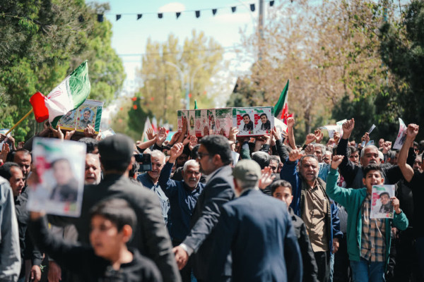 ▪️بکشید مارا ملت ما بیدار تر میشود...