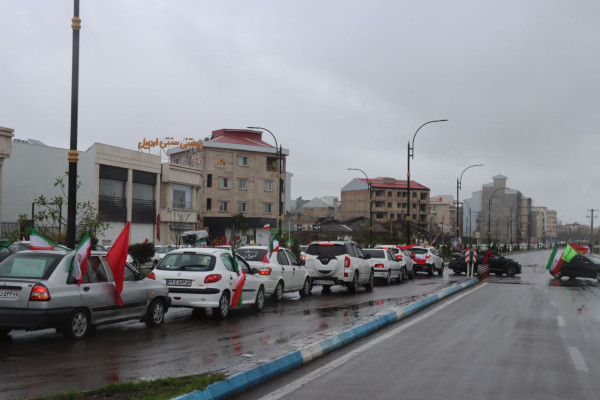 کاروان خودرویی در میثاق با امام امت