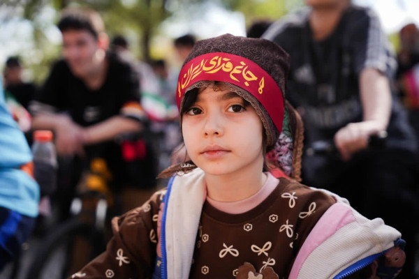 در رکاب ایران