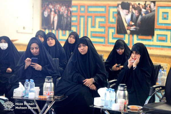 «محفل شعر امین» بدون میزبان برگزار شد