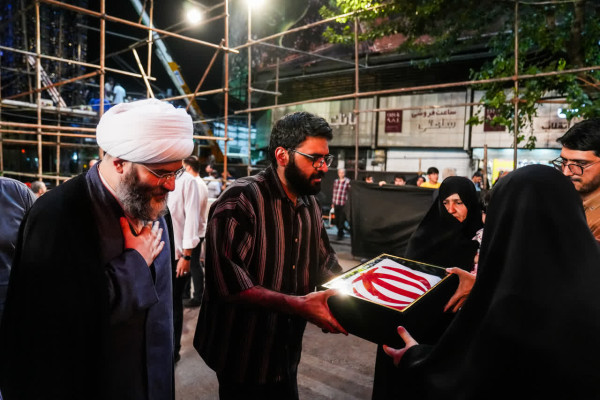 حضور حجت الاسلام محمد قمی در مهمانی کیلومتری غدیر تهران