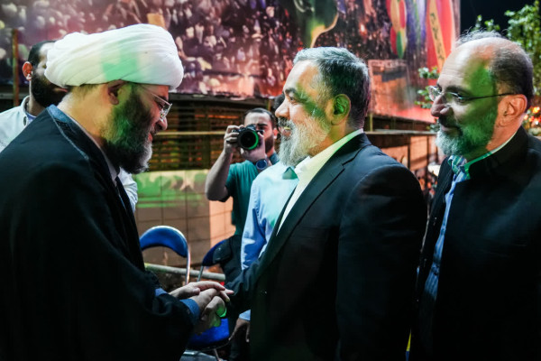 حضور حجت الاسلام محمد قمی در مهمانی کیلومتری غدیر تهران