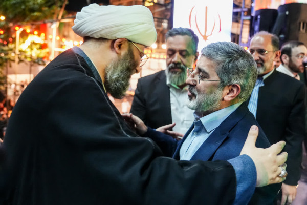 حضور حجت الاسلام محمد قمی در مهمانی کیلومتری غدیر تهران