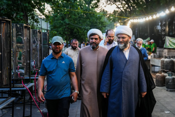 حضور حجت الاسلام محمد قمی در مهمانی کیلومتری غدیر تهران
