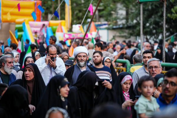 حضور حجت الاسلام محمد قمی در مهمانی کیلومتری غدیر تهران