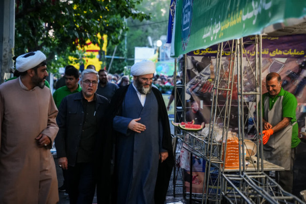حضور حجت الاسلام محمد قمی در مهمانی کیلومتری غدیر تهران