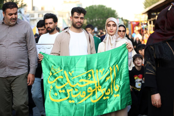 مهمانی کیلومتری غدیر در تهران برگزار شد