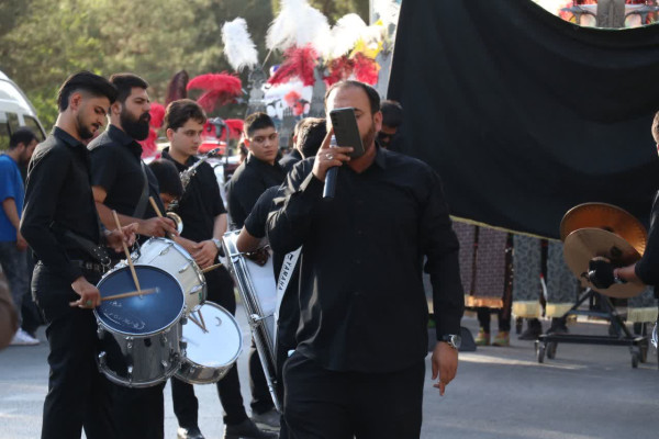 عزاداری هیئات کرمان در سومین روز تدفین رهبر فقید و شهید انقلاب