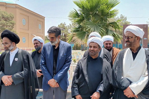 گزارش تصویری تجدید عهد و پیمان روسای ادارات تبلیغات اسلامی استان اصفهان با رهبر معظم انقلاب اسلامی